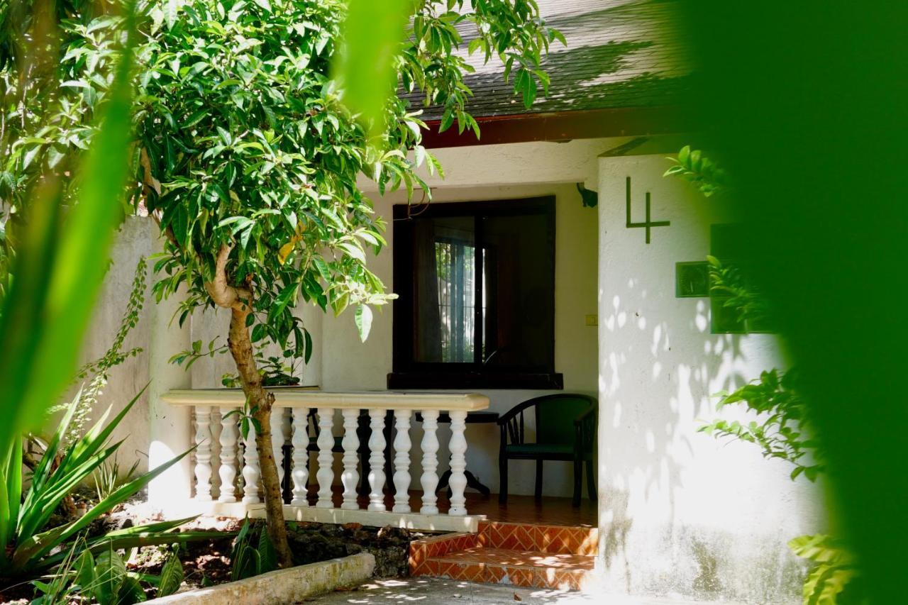 Flower Garden Resort Panglao Bagian luar foto