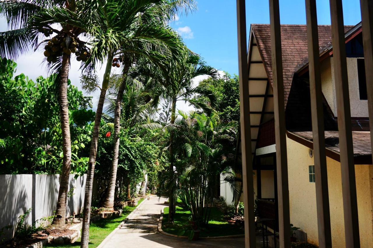 Flower Garden Resort Panglao Bagian luar foto