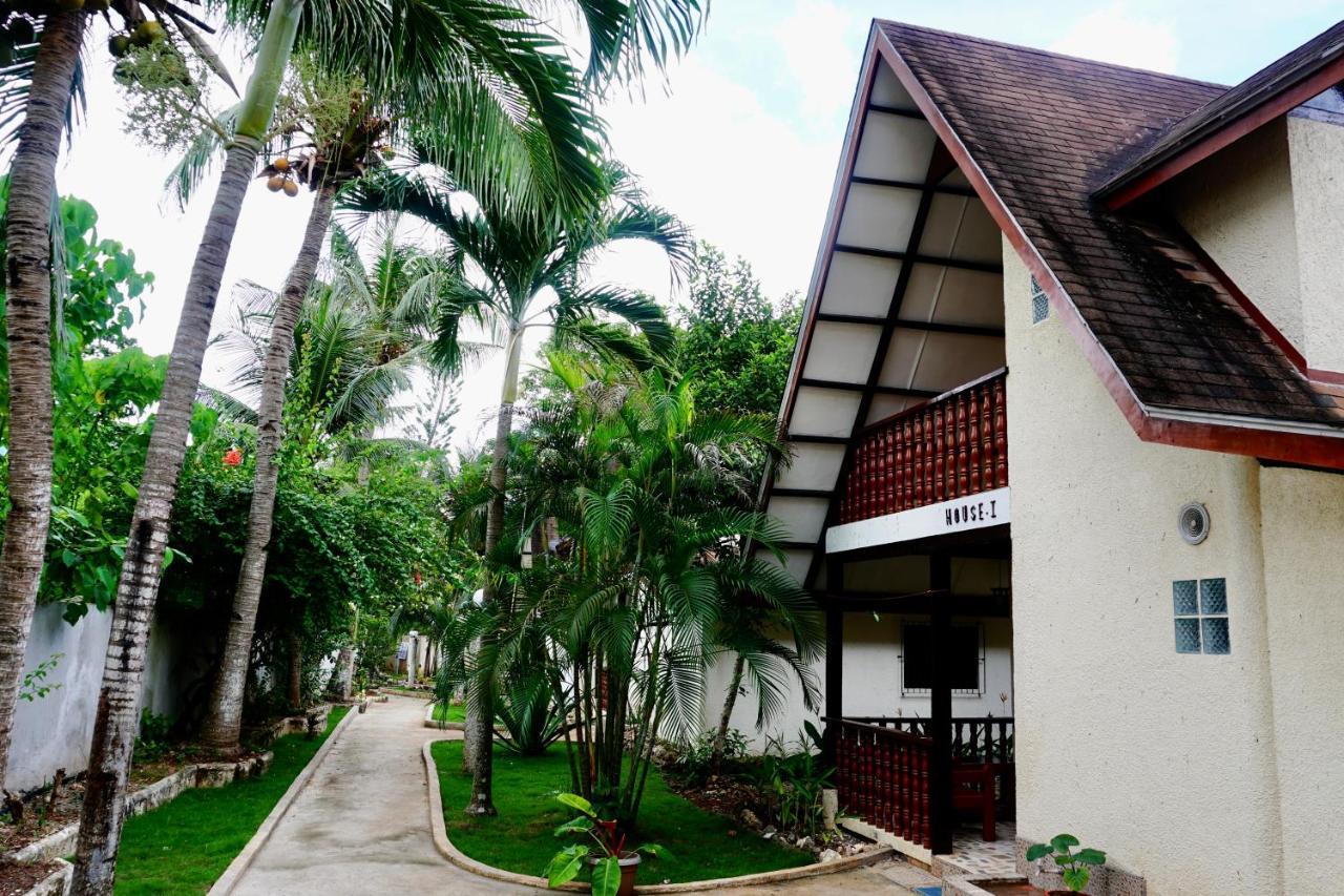 Flower Garden Resort Panglao Bagian luar foto